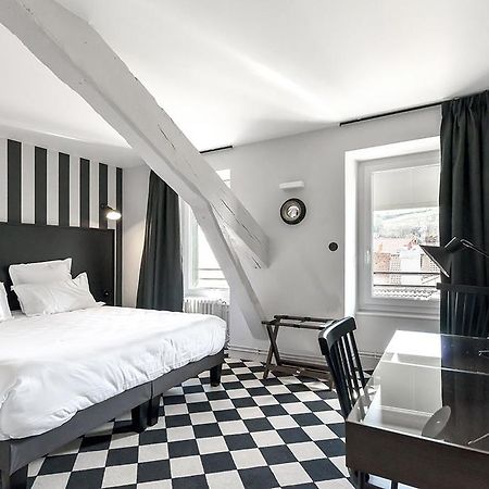 Urban Style Hotel Des Carmes Aurillac Buitenkant foto
