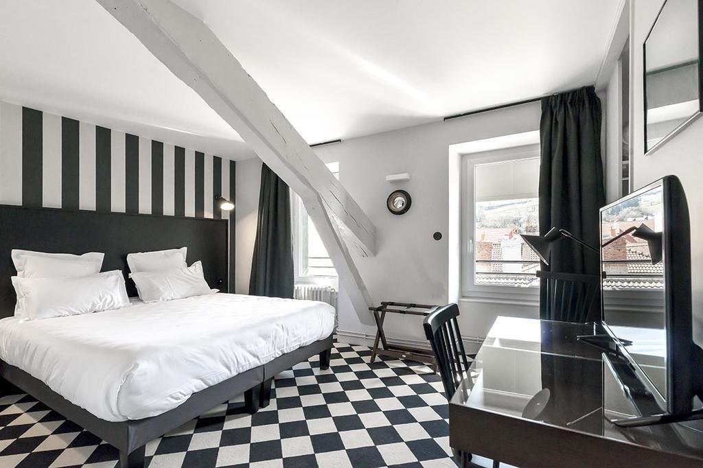 Urban Style Hotel Des Carmes Aurillac Buitenkant foto