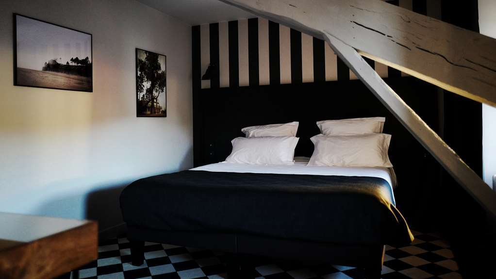 Urban Style Hotel Des Carmes Aurillac Kamer foto